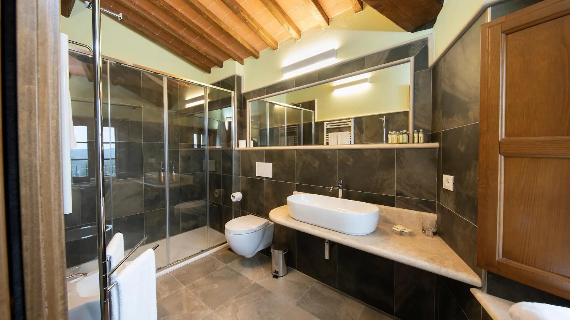 Borgo A Monti Di Sotto Villa Gaiole in Chianti Vakantiehuis